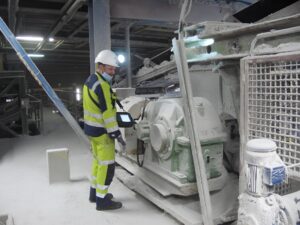 Análisis de vibraciones en una Engranjae con sensor